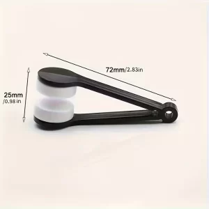 Alternative view of Eyeglass Cleaning Brush